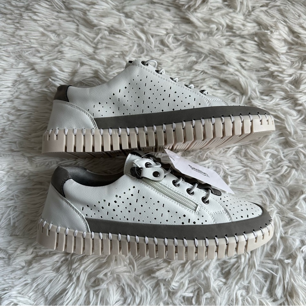Smilin Womens Fashion Sneakers Casual New With Tags Size 7 - Picture 4 of 7